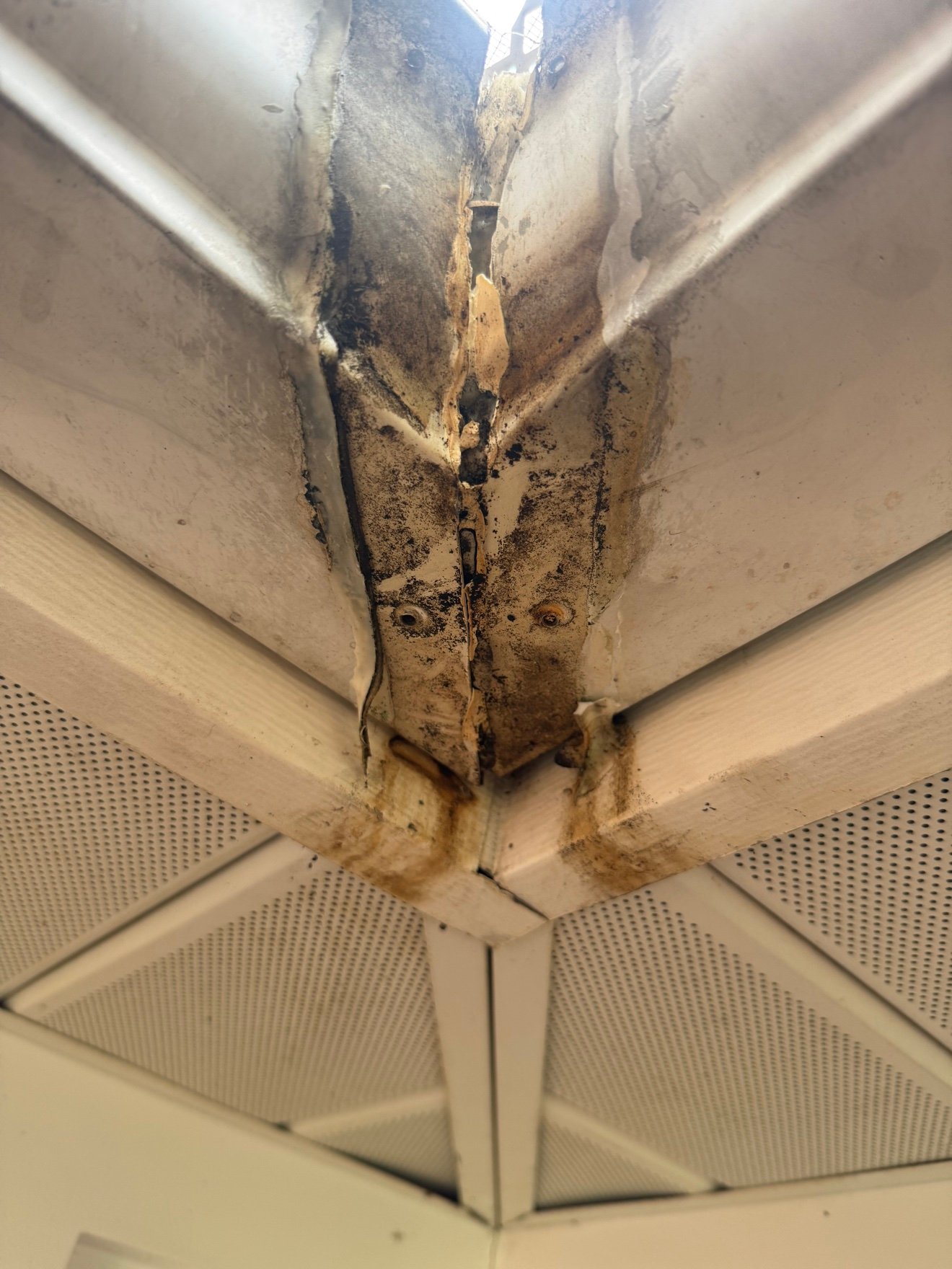 Damaged gutter corner joint