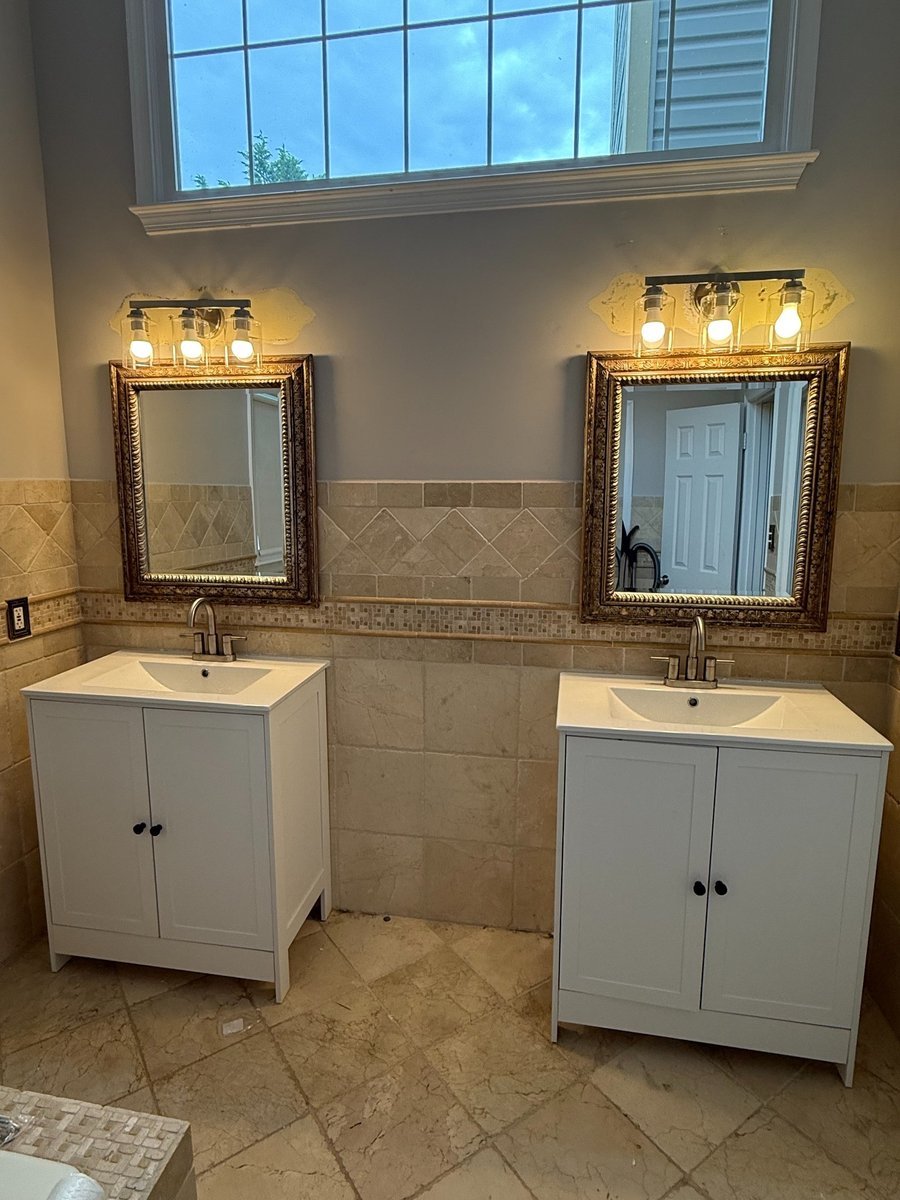 Bathroom faucets and sinks installed by Chadibis Handyman